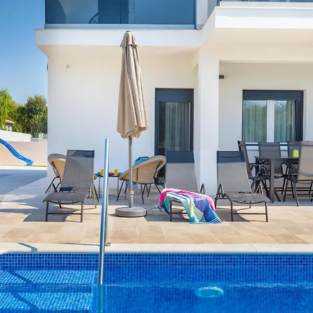 Tatil Evi Beautiful In Pula