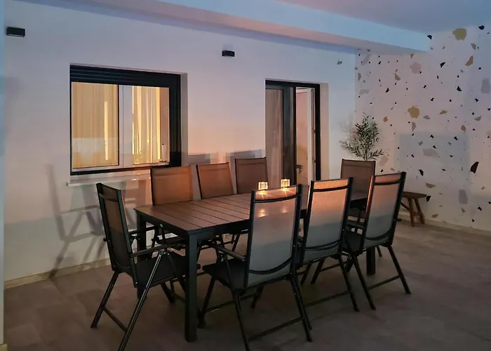 Beautiful In Ferienhaus Pula