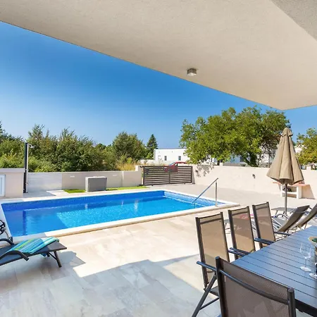 Beautiful In Holiday home